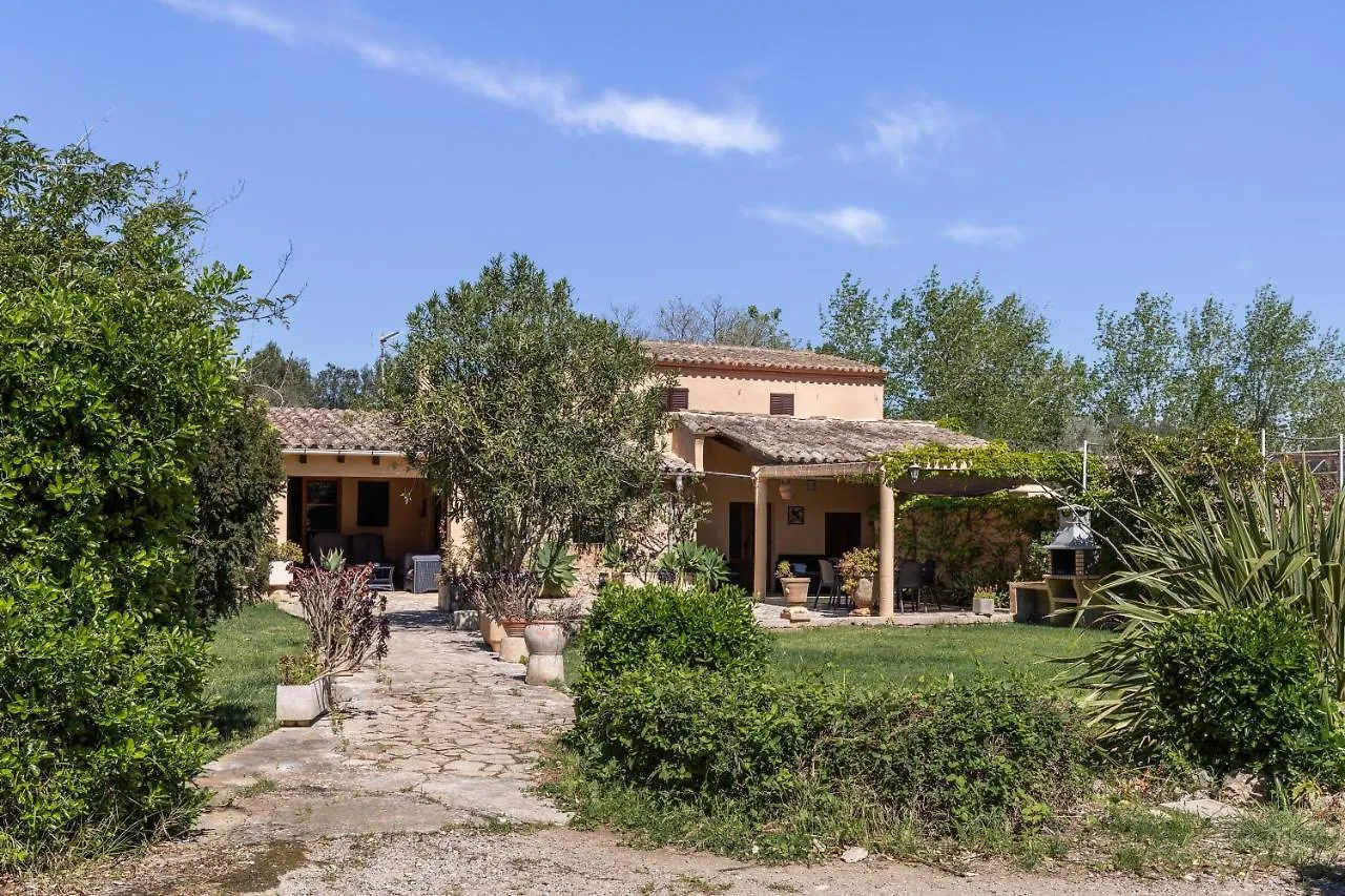 Finca Can Roig Gran Pollenca Villa